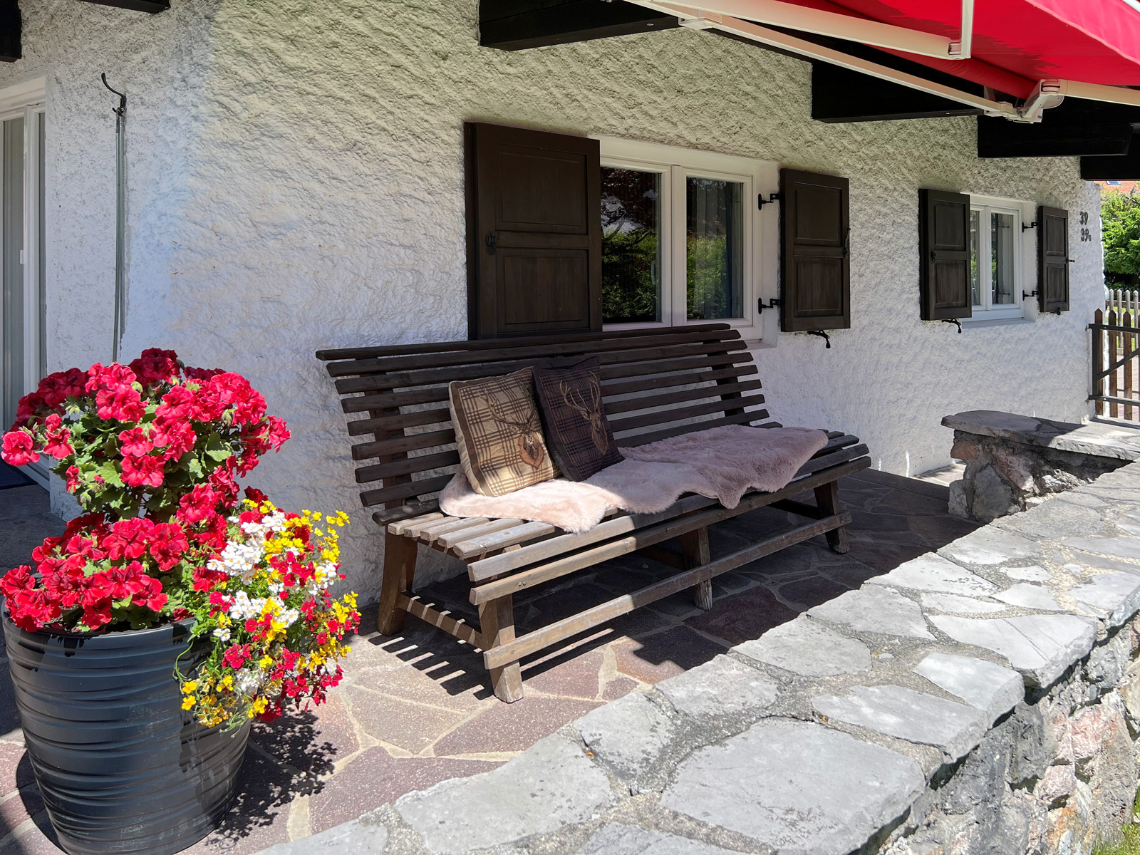 Haus-Johannishof-FeWo-Magdalena-Bank_web